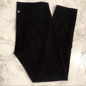 Lululemon high rise wunder unders (long crops)